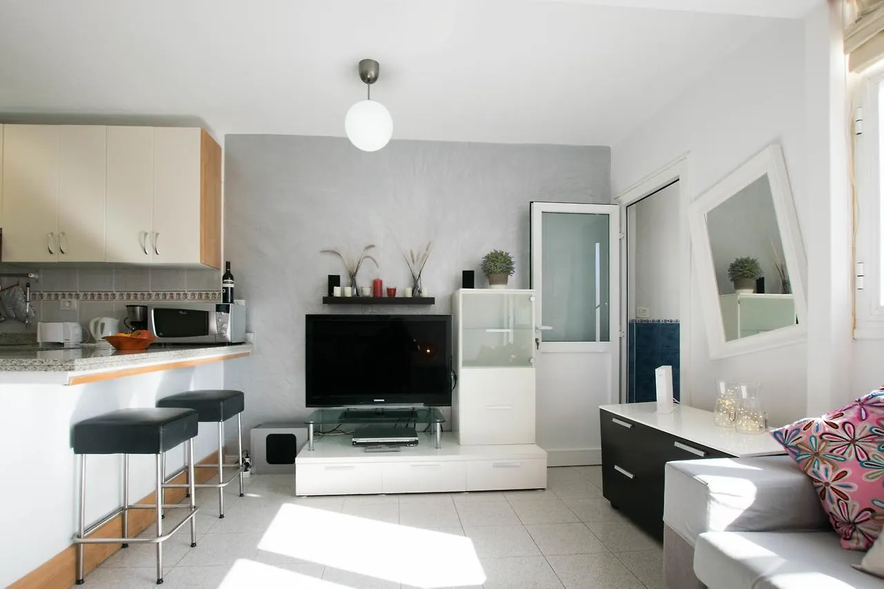 Ocean Front Property With Pool Bbq & 300Mb Wifi Candelaria Apartment